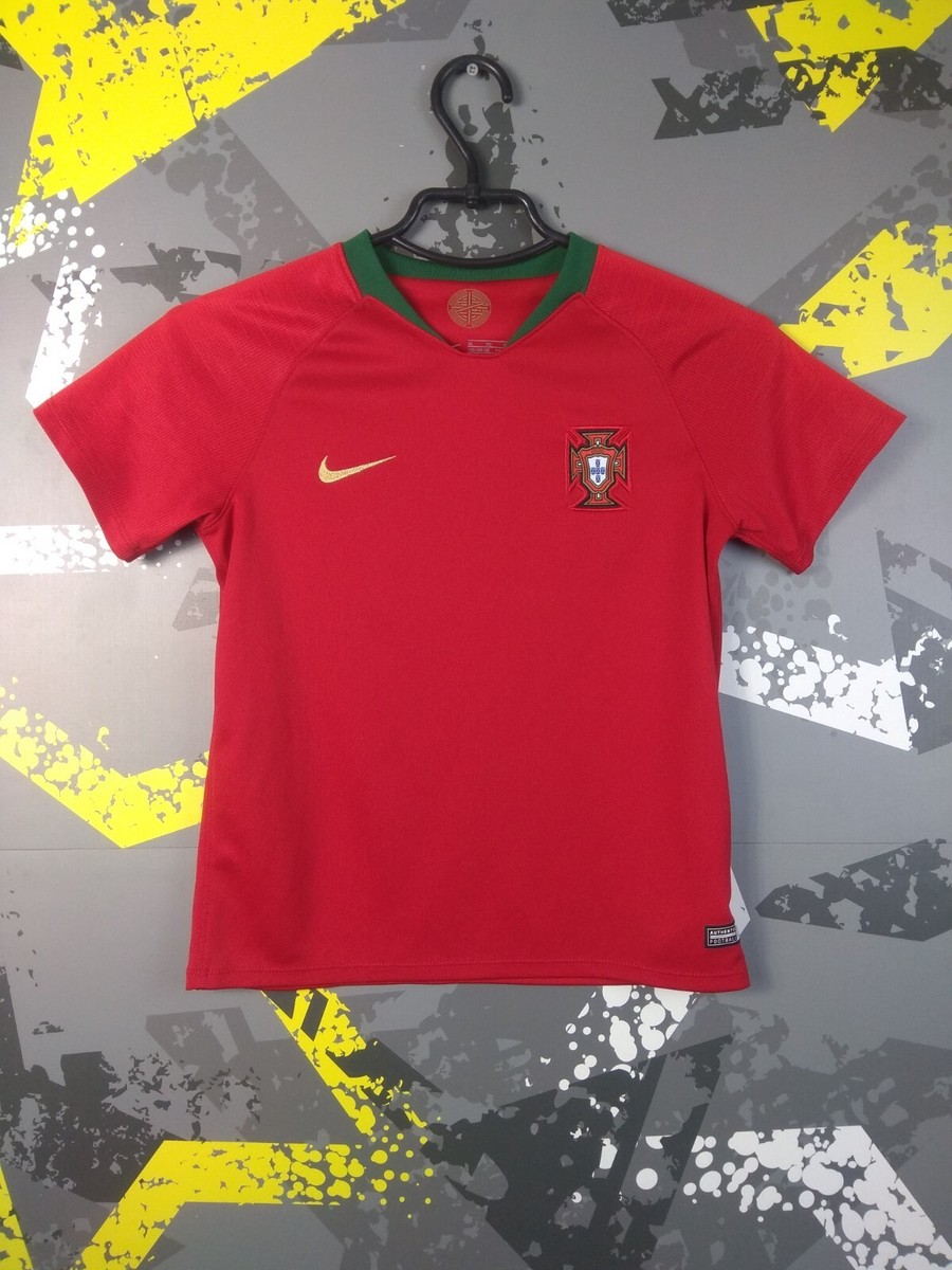Portugal Team Jersey Home football shirt 2018 - 2020 Nike Boys