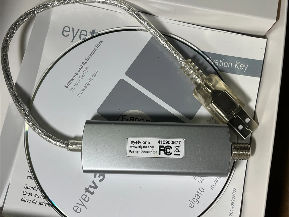 Elgato EyeTV  One TV T Stick For HDTV,Analog TV & FM Radio All In One for Mac - Image 4 of 4