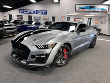 2022 Ford Shelby GT500 Carbon Fiber Track Pack