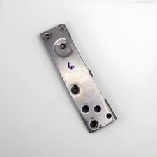 OEM Dacor Oven Door Hinge Receiver 82851 701039 70103 DE81-05658A