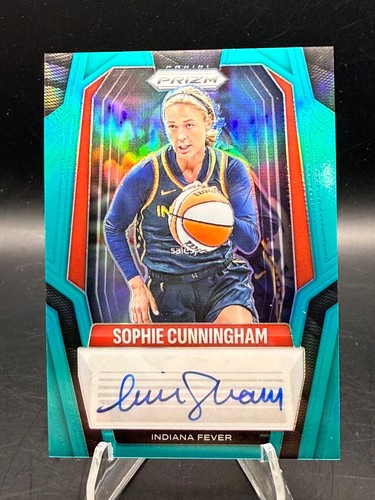 2025 Panini Prizm WNBA #SG-SC Sophie Cunningham Signatures Teal Prizms #/35