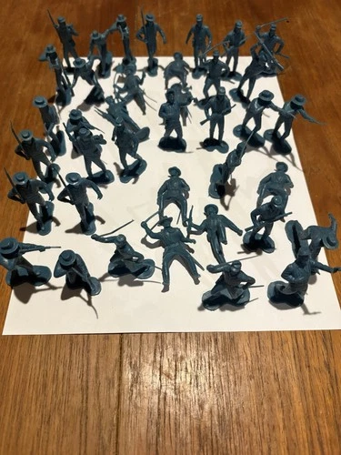 Louis Marx Co Army Men