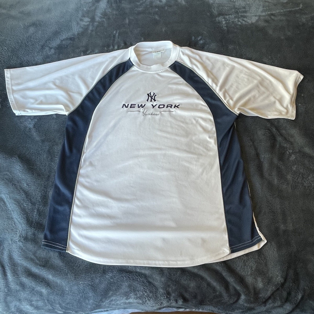 New York Yankees Lee Sport Men's Blue/White Short Sleeve New York Yankees Lee Sport Men's Blue/White Short Sleeve