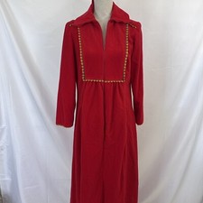 Vintage Saybury Red Velour Robe Zip Front Size 12 Flower Trim Womens