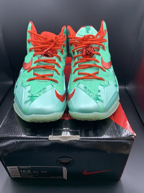 lebron xi christmas