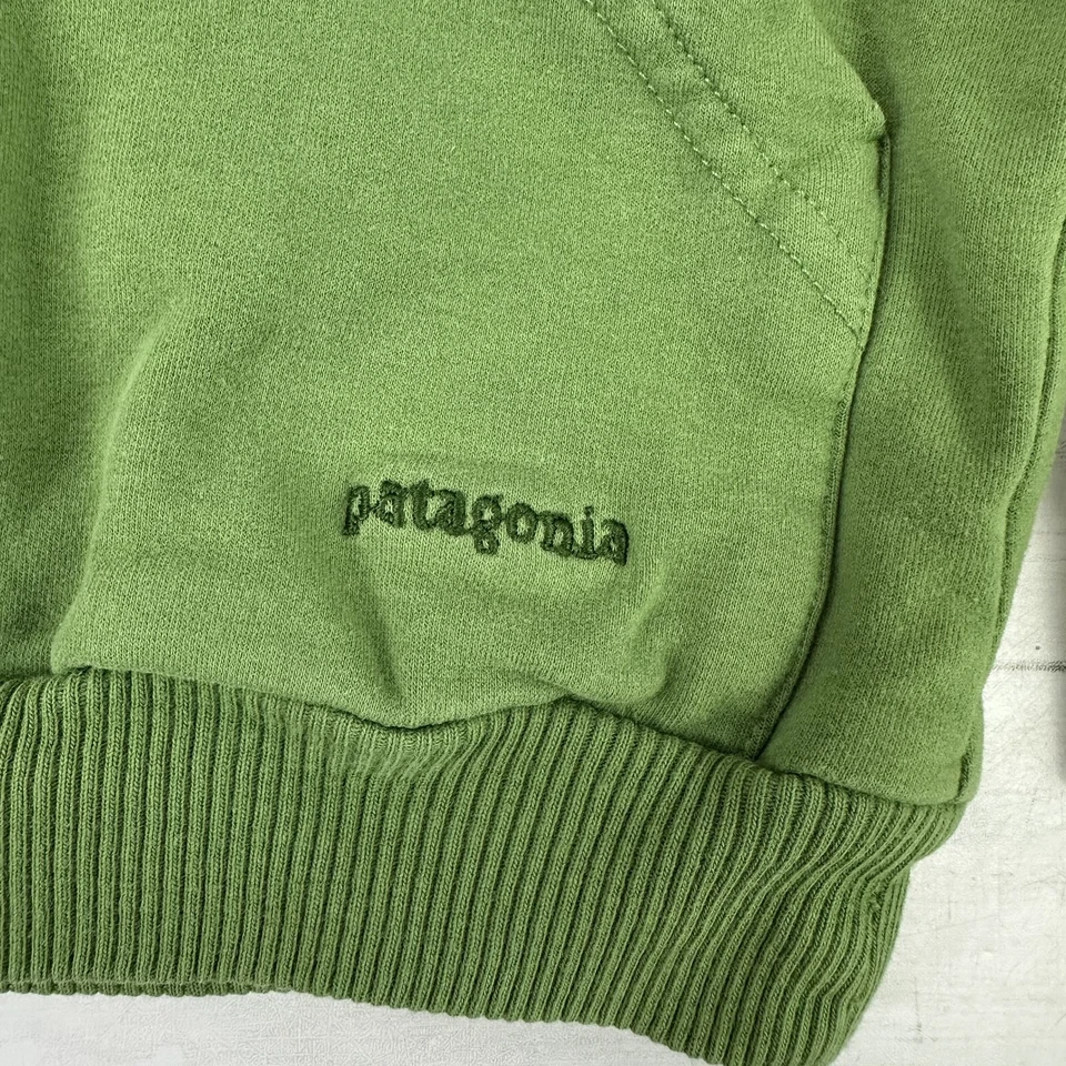Patagonia Kids Youth XS 5-6 Hoodie Sweatshirt 1/4 zip hooded green - Image 2 of 4