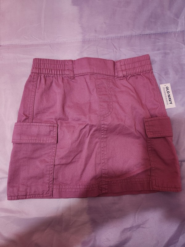 NWT Girl's Old Navy Cargo Skirt, Purple, Size M(8)
