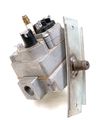 White Rodgers 36C67 Type 175 Furnace Gas Valve 7656A326 inlet 1/2