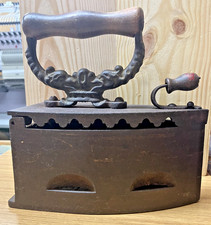 Antique  Cast Iron Charcoal Coal Iron late 19th century Complete (553A)