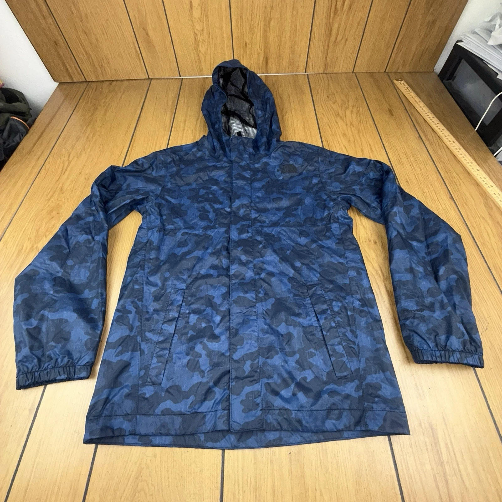 The North Face Boys Rain Jacket L (14-16) DryVent Blue Camo Hooded Waterproof