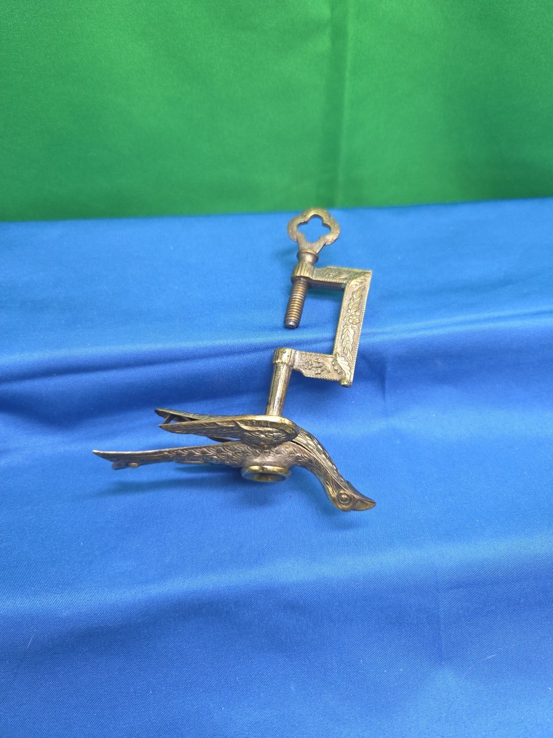 Antique Embossed Metal Sewing Bird Clamp Victorian Custom Ornate  Decorative TS