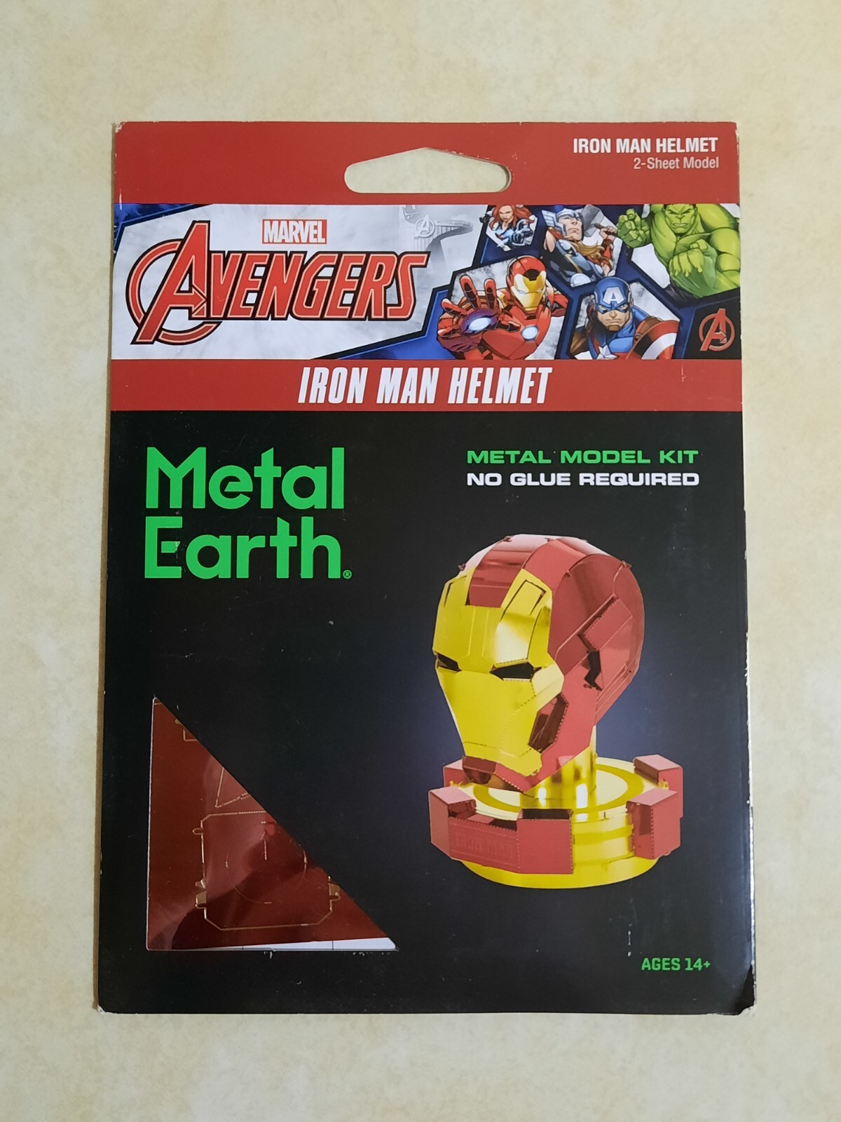 Fascinations Metal Earth -Marvel Iron Man Helmet 3D Model Ki