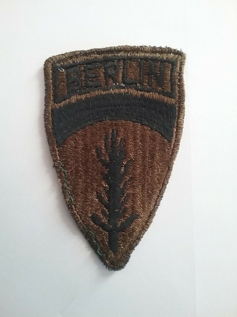 US ARMY Berlin Brigade Unit Patch Subdued Color 1973 1976 Very Good 