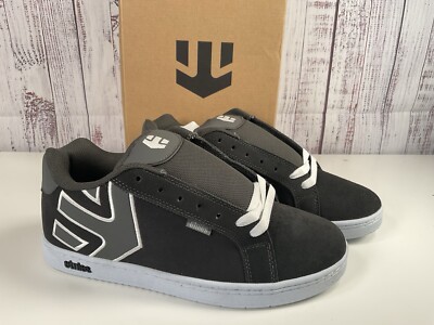 ETNIES 4101000203 067 FADER Men's Dark Grey/White Synthetic Skate