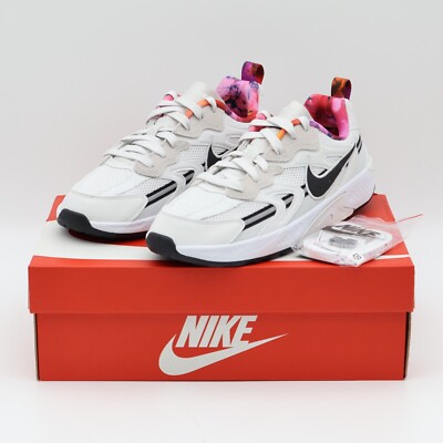 スニーカー Futura x Nike Jam Train Electric FZ8966-100 FZ8966-100 Futura Nike Jam Train Electric Platinum Tint