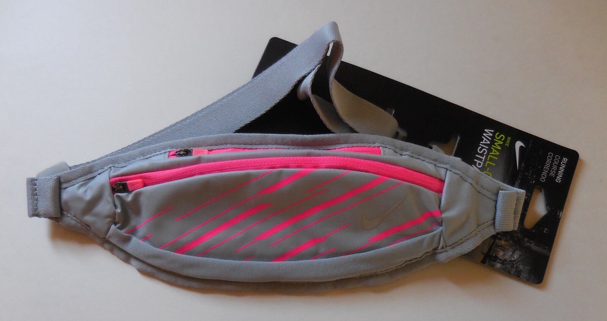 nike small capacity waistpack