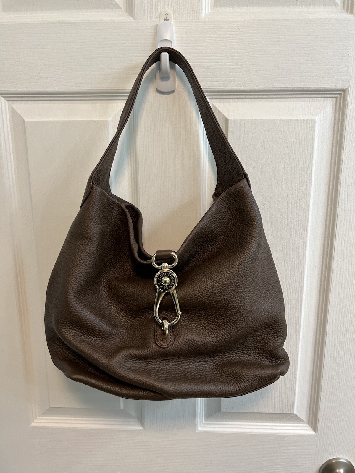 Sac Bandoulière Dooney & Bourke En Toile - Logo Allover Kaki Et Rouge Marron - Neuf Avec étiquettes