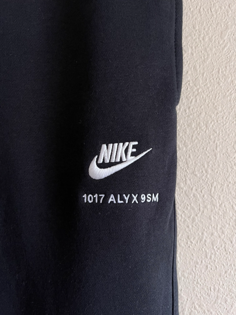 ＜1017 ALYX 9SM × NIKE＞ スウェットパンツ　定¥57750 1017 ALYX 9SM × NIKE＞ スウェットパンツ 定¥57750 - メルカリ