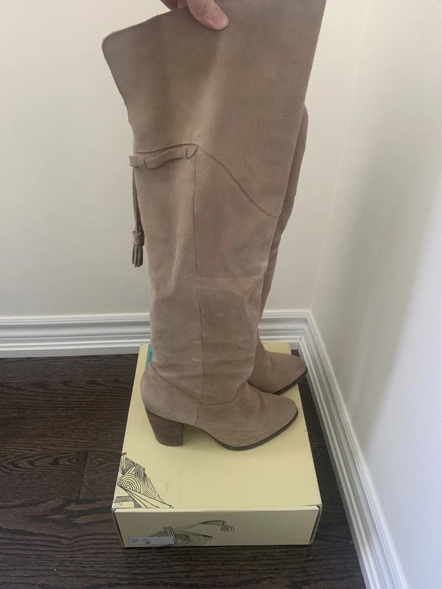 Kimchi 2025 blue boots