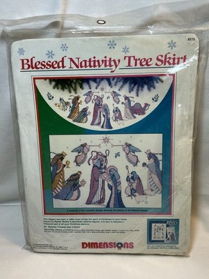 Dimensions Cross Stitch Kit ''Blessed Nativity'' Tree Skirt 8379 Vintage 1989 NOS