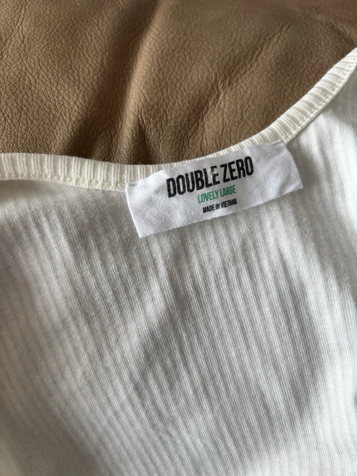 Double Zero Crop Top Size LARGE Cream Coquette Romantic Y2K style Grunge Fairy - Image 2 of 4