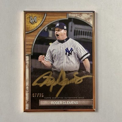 2025 Topps Museum Collection Roger Clemens #FMA-RC Gold Frame Framed Auto 07/25