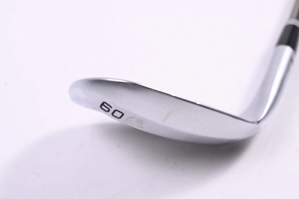 Cleveland RTX-4 Lob Wedge / 60 Degree / Stiff Flex UST Mamiya Recoil 95 Shaft - Image 3 of 4