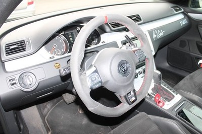 LENKRAD VW GOLF 6 GTI R32 GOLF VI GTI R32NEU BEZIEHEN NEUBEZIEHEN  ALCANTARA
