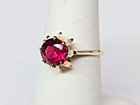 GORGEOUS 9.5k Gold Lab Created Ruby Fancy 8 Prong Solitaire Ring Sz 9.75 — photo 2