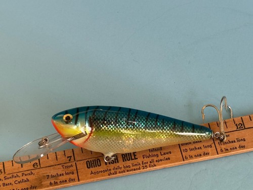 Used Fishing Lure Monster Shad Crankbait Tough Color Musky Muskie