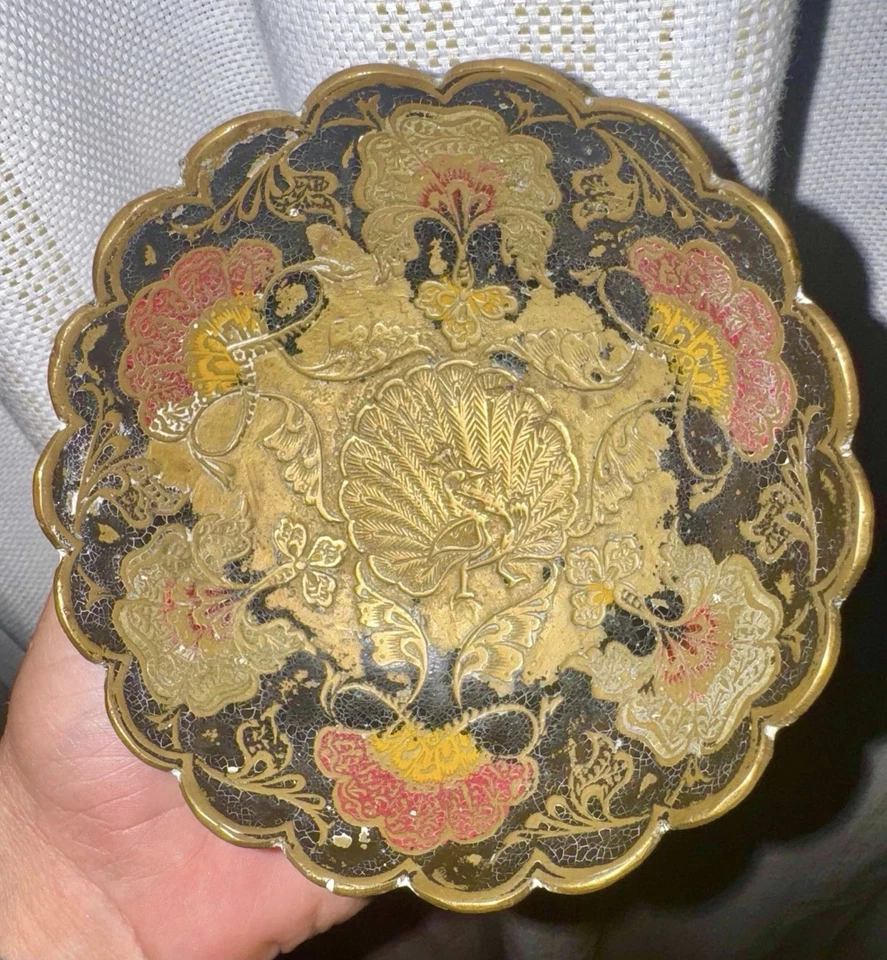 17th Vintage Brass Minakari Peacock Engraved Hand Work Bowl made in India - Image 4 of 4