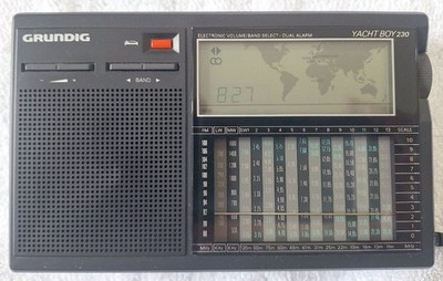 Grundig Yacht Boy 230 Weltempfänger   voll funktionsfähig   mit Originaltasche