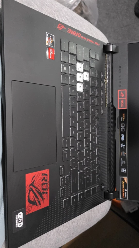 ASUS ROG Strix G15 Advantage, Ryzen 9 5900HX, RX 6800M 12GB, 32GB RAM, 1TB SSD - Image 3 of 4