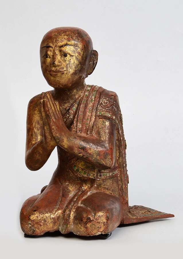 19th Century, Mandalay, Antique Burmese Wooden Seated Disciple / Monk - Image 3 of 4