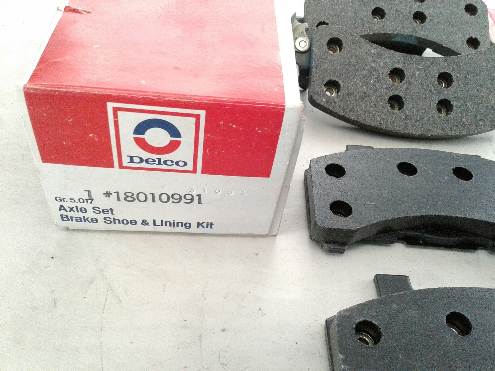 AC Delco Brake Pads and Hardware 18010986 18010991 3079DM 117FE 0228 eBay