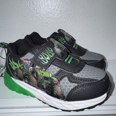 Monster Jam Grave Digger shoes Toddler Size 6 new