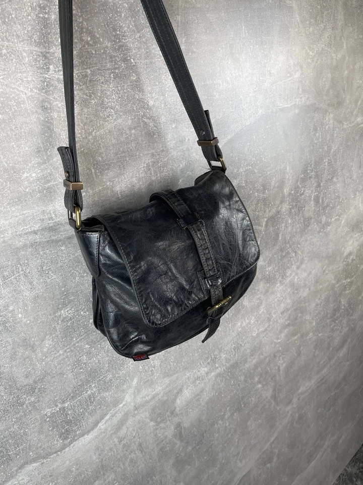 Bolso de Hombro Belstaff Caqui Oscuro Correas Logo Cera Cuero Motociclista Hecho en ITALIA Foto 4 de 4