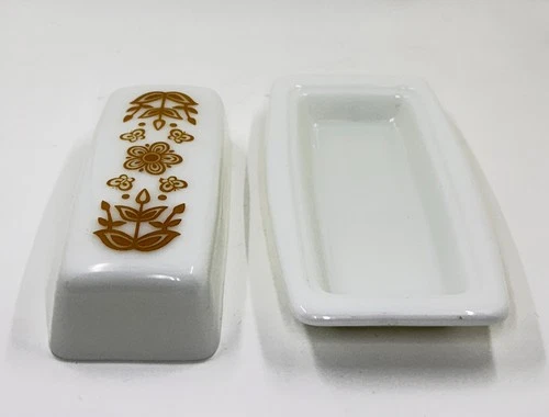 VTG Pyrex Butterfly Gold Butter Dish (72-B) Perfect Condition MCM Floral Flare