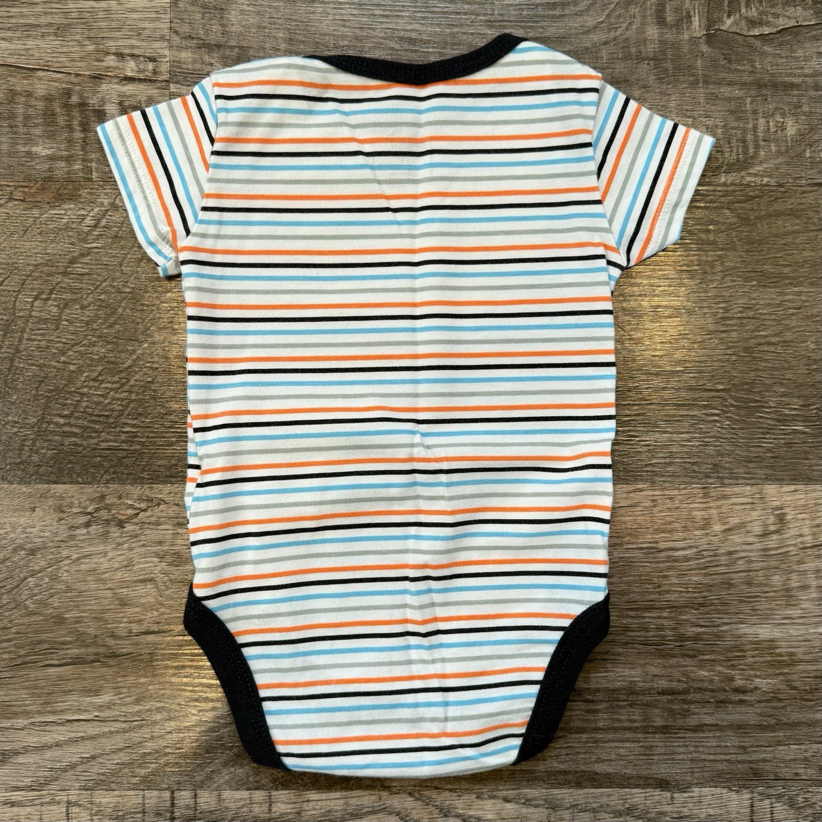 Puma Baby Boy Striped Orange and Blue Short Sleeve Bodysuit Size 0-3 Months thumbnail 3