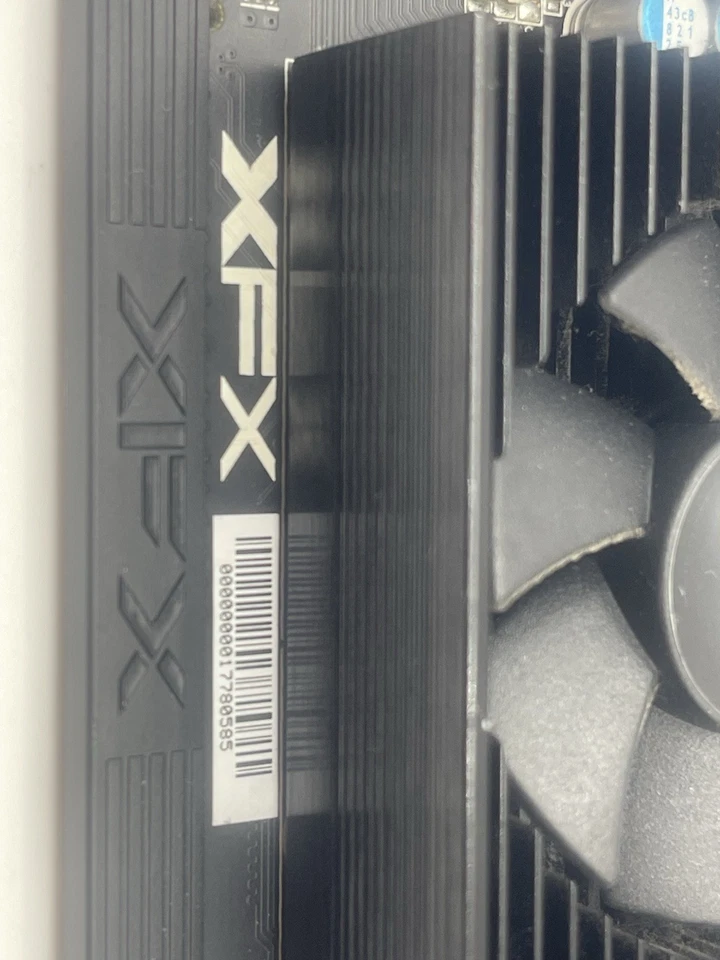 XFX AMD Radeon R7 250 2GB DDR3 PCI-E Graphics Card R7-250A-CL - Image 2 of 4