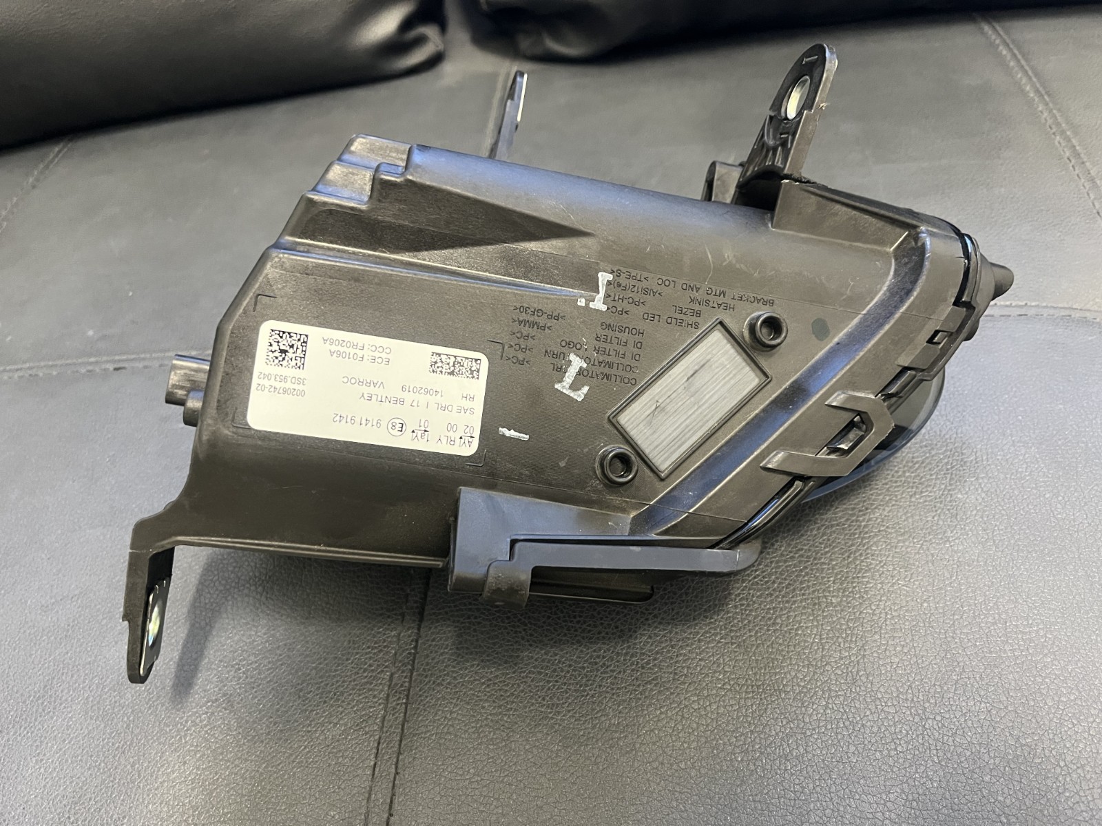 2020-2023 Bentley Continental Left Side Fog Light (Driver Side)