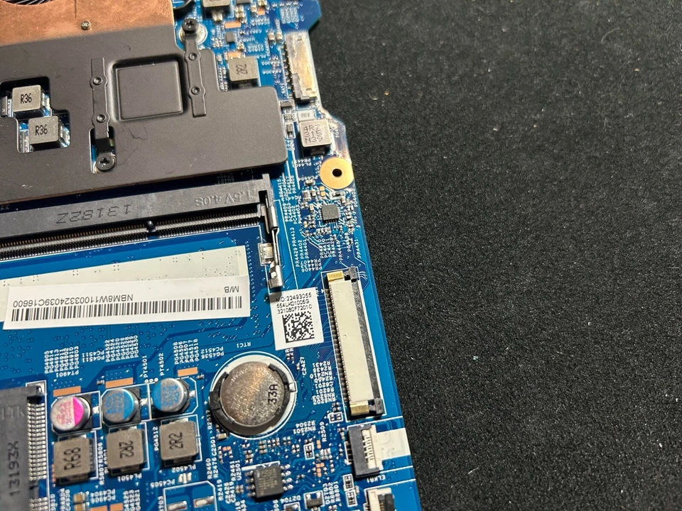 Placa madre para computadora portátil Acer V5-122P OEM con ventilador 12281-1 NBM8W11003 48.4LK01.011 Foto 3 de 4