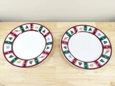 Pfaltzgraff - 11" Dinner Plates - Snow Bear Collection - Christmas - Set of 2