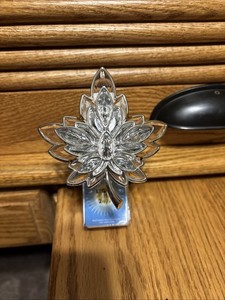 New Bath & Body Works Silver/Clear Fall Leaf Wallflower Plug-In With Nightlight