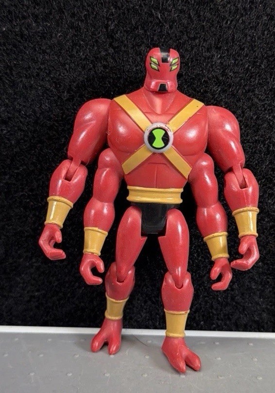 Four Arms Ultimate Alien