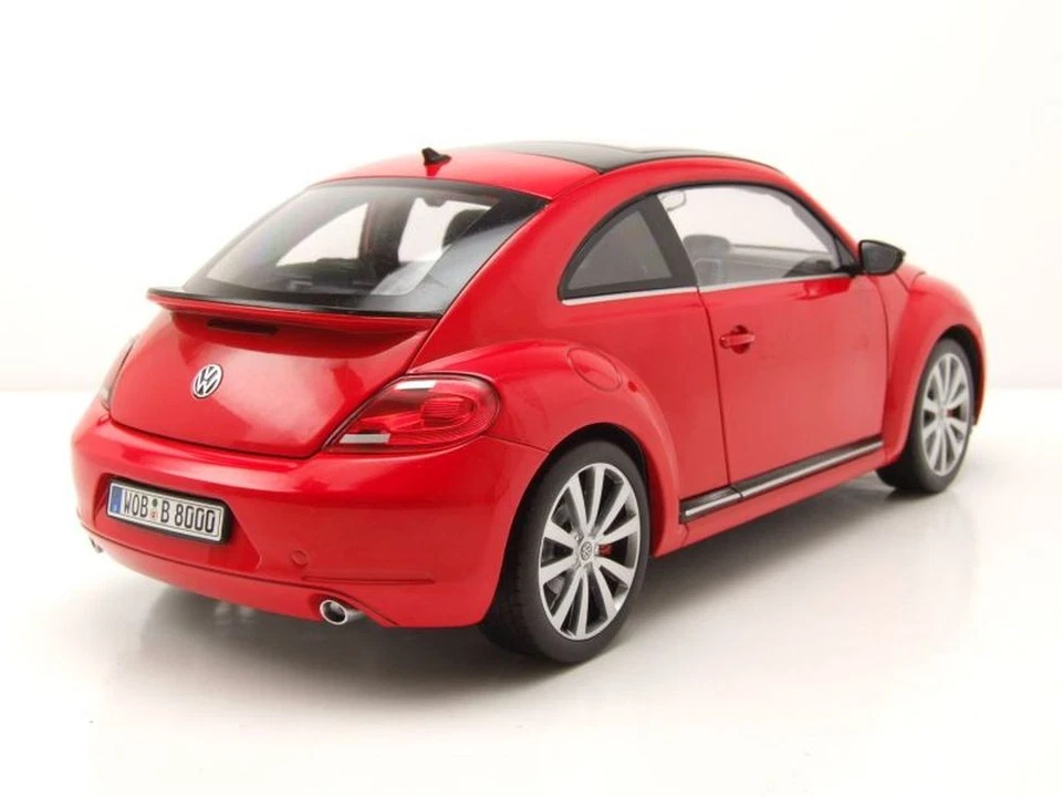 VW Beetle 2012 Rosso Modellino Auto 1:18 Welly - Immagine 2 di 4
