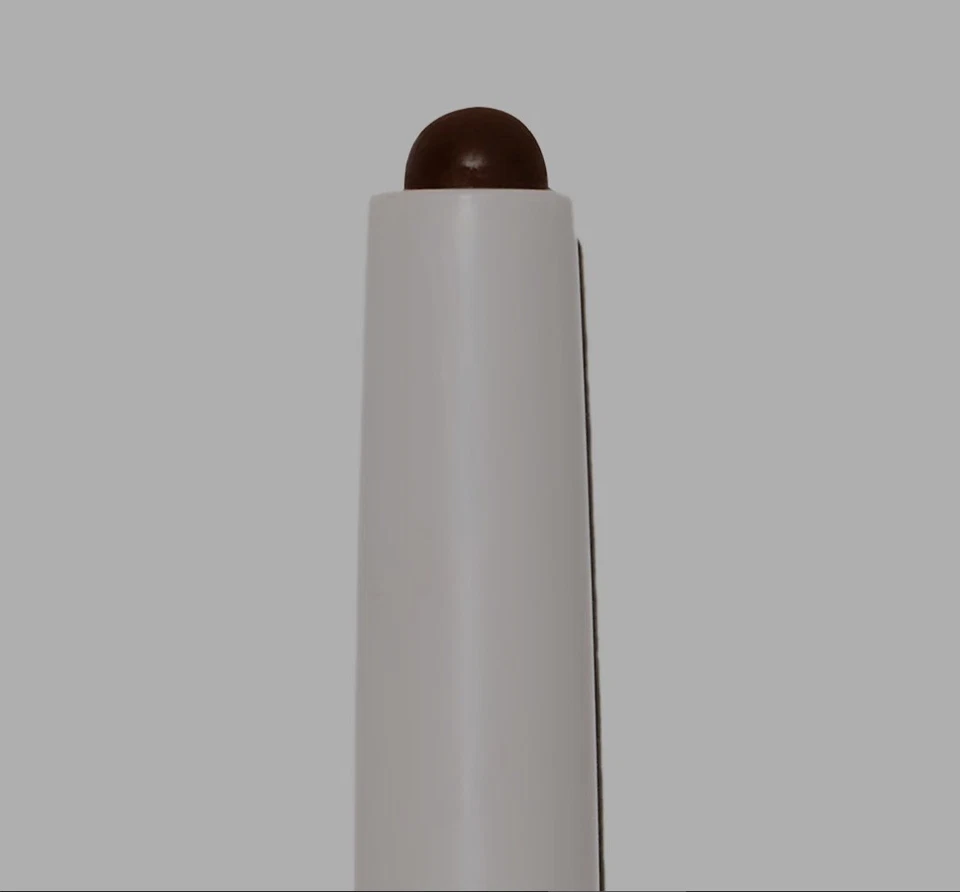 REFY Blur Liner for Lips in TEAK (Brown) Fuller Lips Full Size New in Box - Image 4 of 4