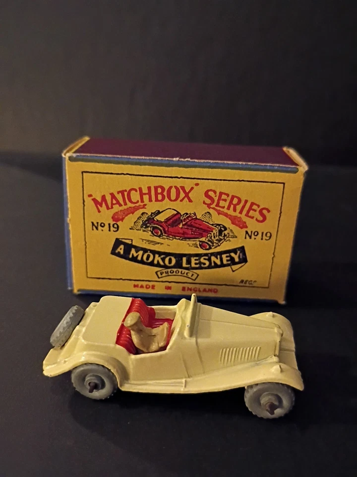 Coche deportivo Matchbox #19A MG 1956 crema muy nuevo/como nuevo en caja original B1 Foto 2 de 4