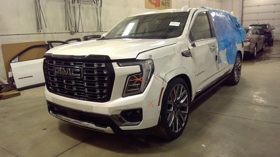 Passenger Right Front Caliper For 2025 GMC Yukon XL 1500 3109428 - Image 4 of 4