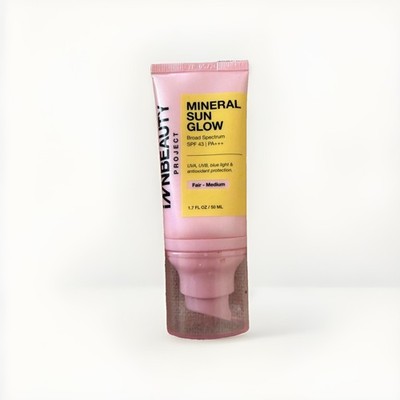 INNBEAUTY PROJECT Mineral Sun Glow Broad Spectrum Sunscreen SPF43 PA Fair Medium